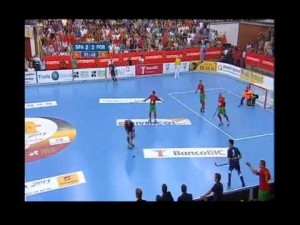 Esticazo de Pedro Gil a Joao Rodriguez Euro 2012