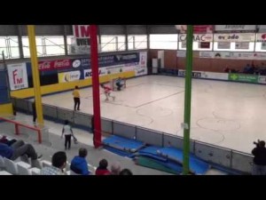 Sector norte junior.- Penalti a favor del HC Liceo ante el FM Roller