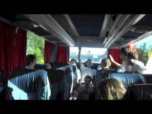 Celebraci&oacute;n campeonato de Espa&ntilde;a en el bus Galicia
