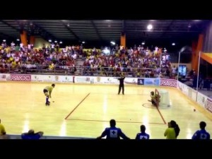 Un gran portero = PORTERAZO