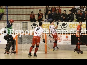Resum del Reus Deportiu 4-6 CP Vic