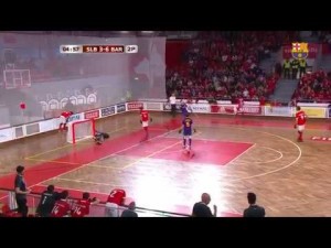 Highlights | Liga Europea 17/18 - G.C J.3 | SL Benfica vs FC Barcelona