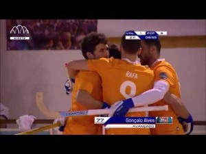 Golazo de Gon&ccedil;alo Alves en el HC Valen&ccedil;a - FC Porto