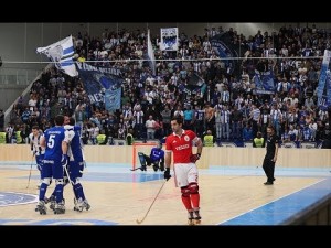 Highlights | Liga Europea 17/18 - 1/4 (vuelta) | FC Porto 9-2 SL Benfica