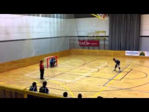 FM Roller-Biesca.Gol Roller tras rechace de Directa